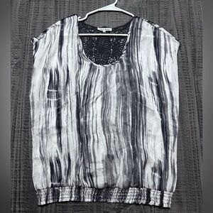 Black Rainn Black and White Striped Blouse